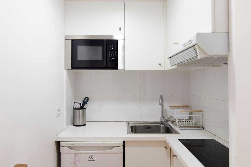 Ferienwohnung Beautiful Flat A Stone'S Throw From The Retiro-Vill Madrid Exterior foto
